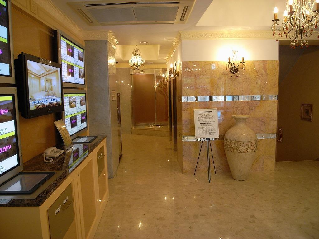 Meguro Emperor Hotel del amor